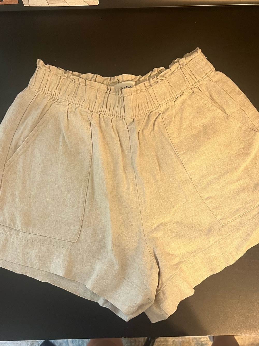 Abercrombie & Fitch Beige High-Waist Linen-Blend Shorts